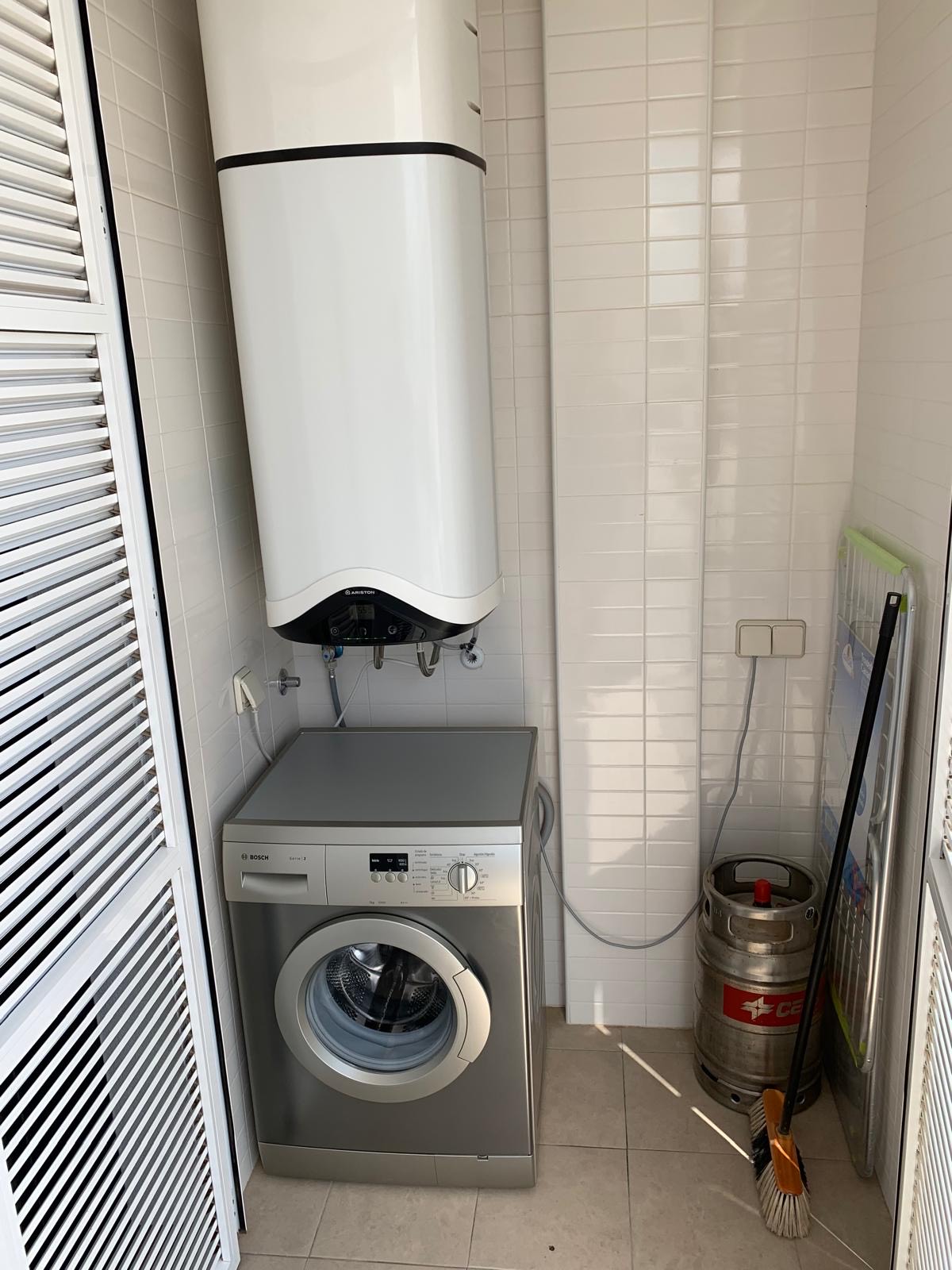 b949d478-fd15-46ee-8ac1-b2adafbe302a