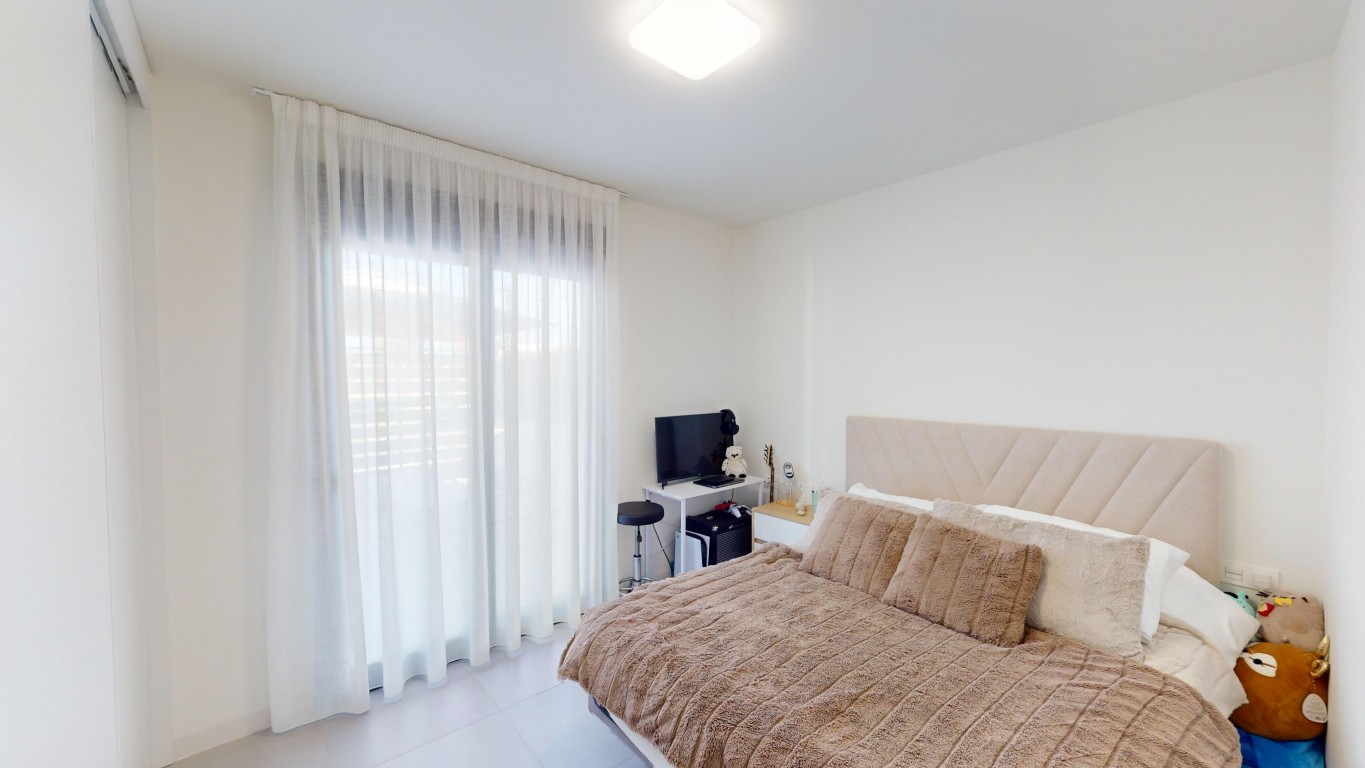 full_1389532_63095720