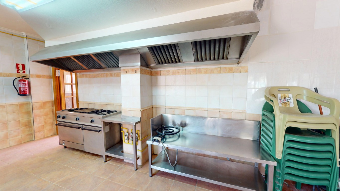 full_1463381_64803464