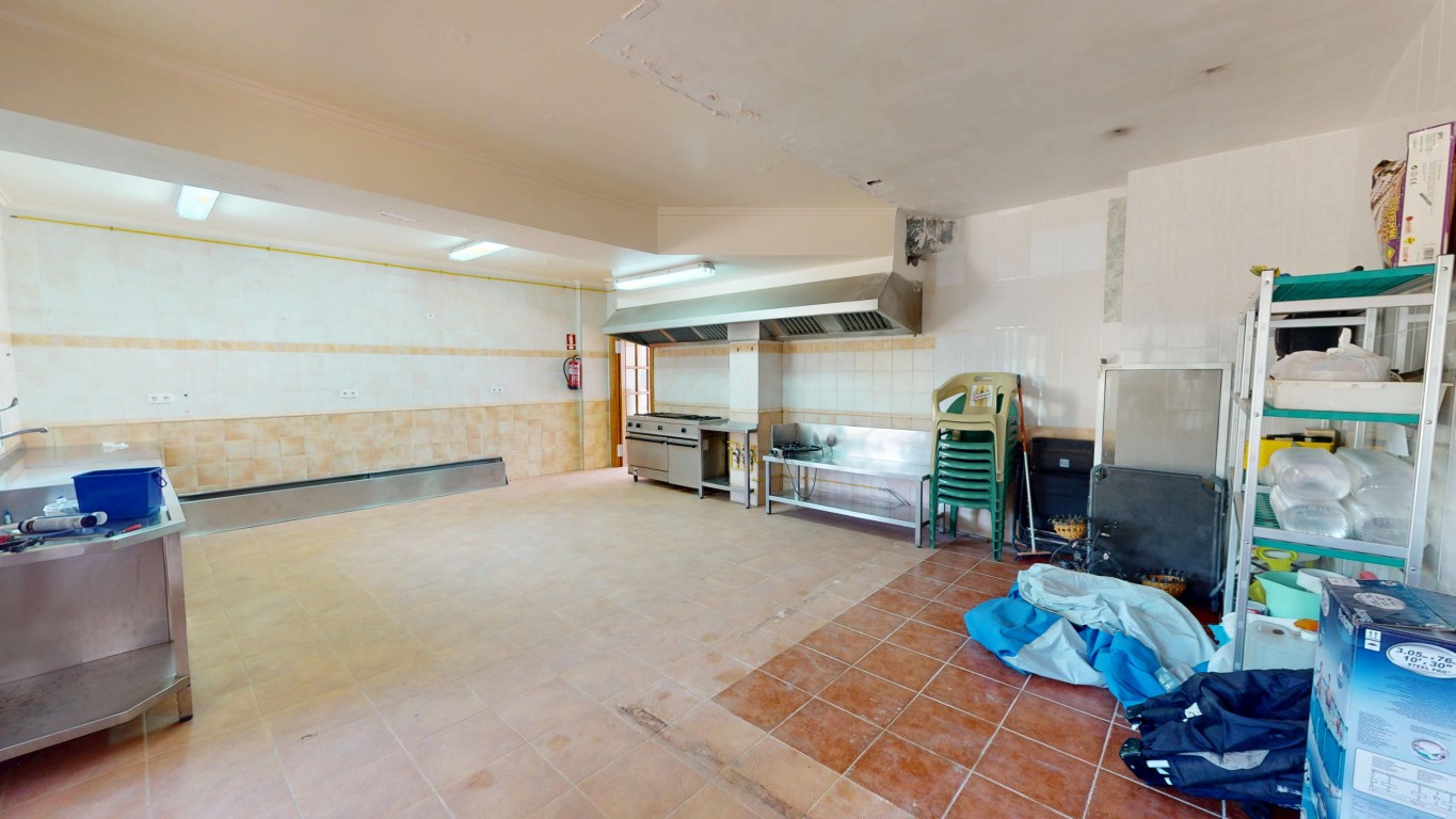 full_1463381_64803465