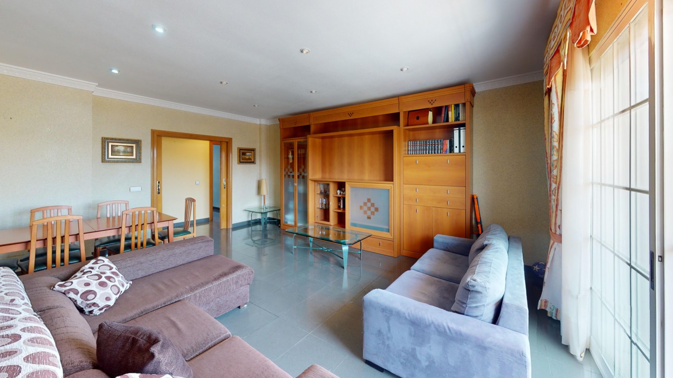 full_1463381_64803478