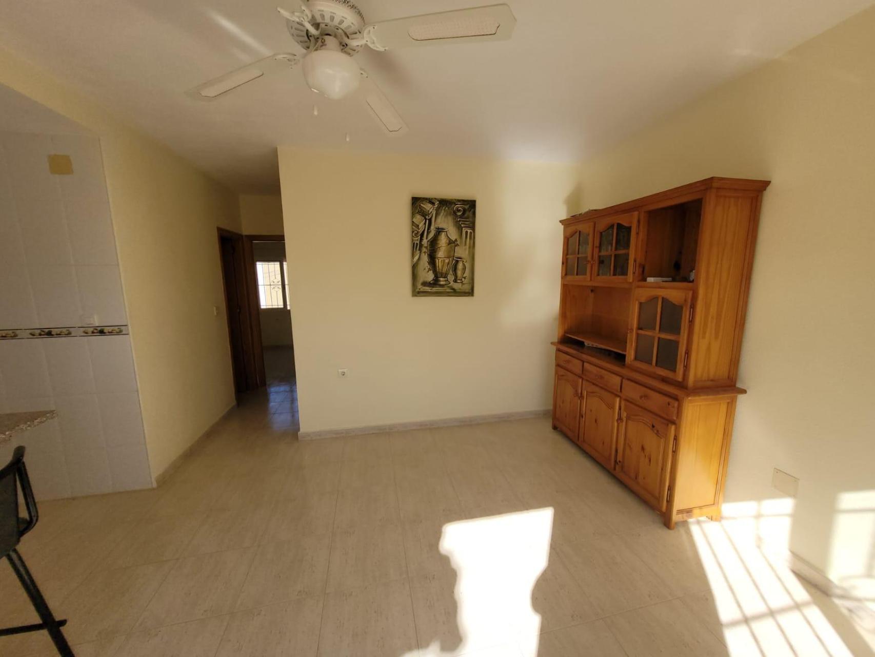 g_vw37xyarqekas87u45t8