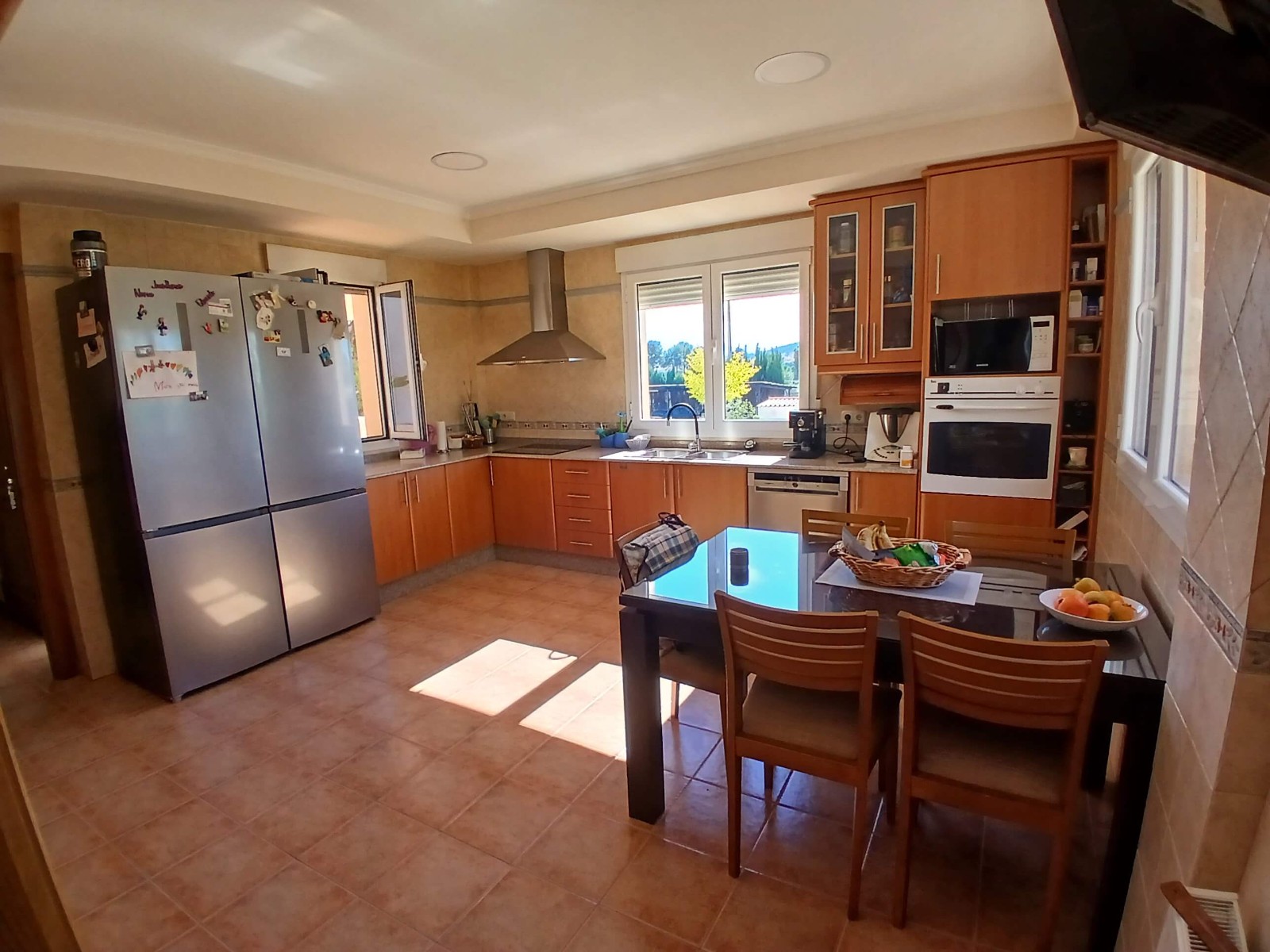 o_1ianbh81v821vcb1s4tf611m7b3j