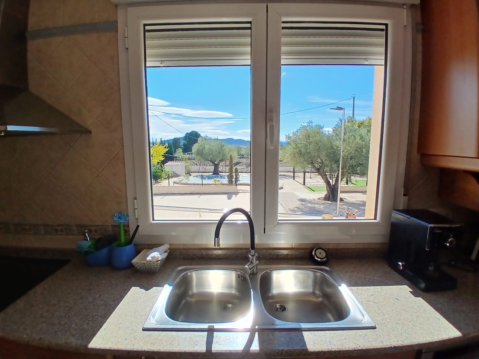 o_1ianbh820gjg3l1nbj1af71ct14l