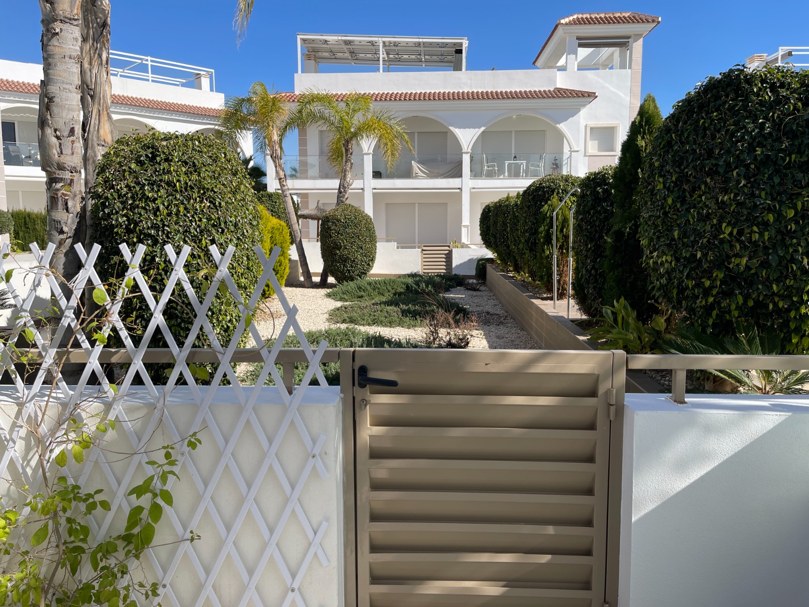 o_1ij8nna5g12gonfs3g8vh71gu33o