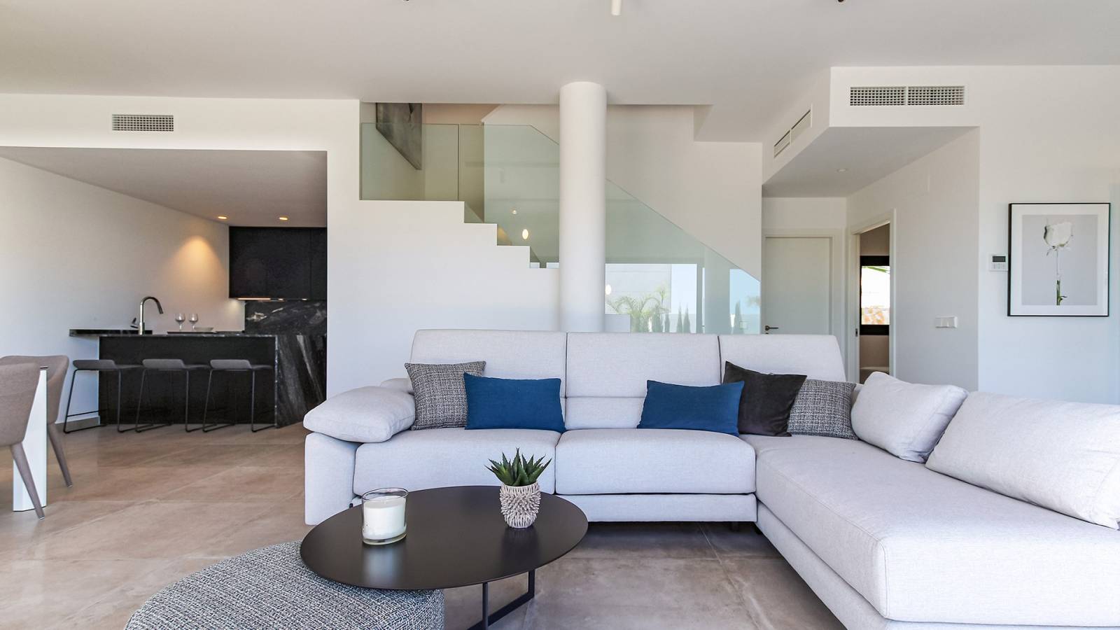 o_1ijdert8mmkeqj7as3ndrqas2f