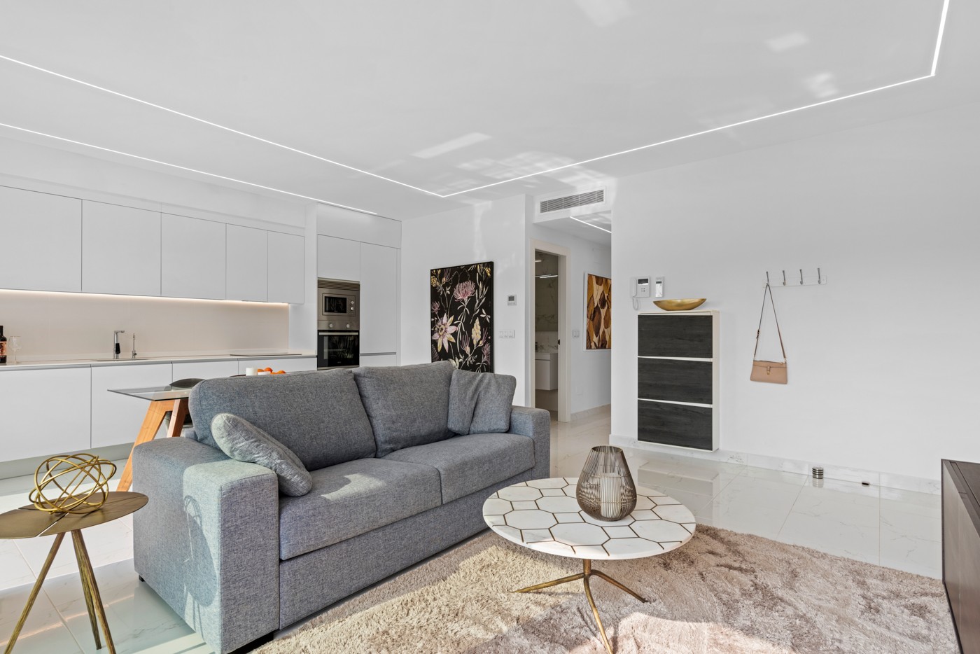 o_1ikmiaj9h1obt13e9r4016a2ns333