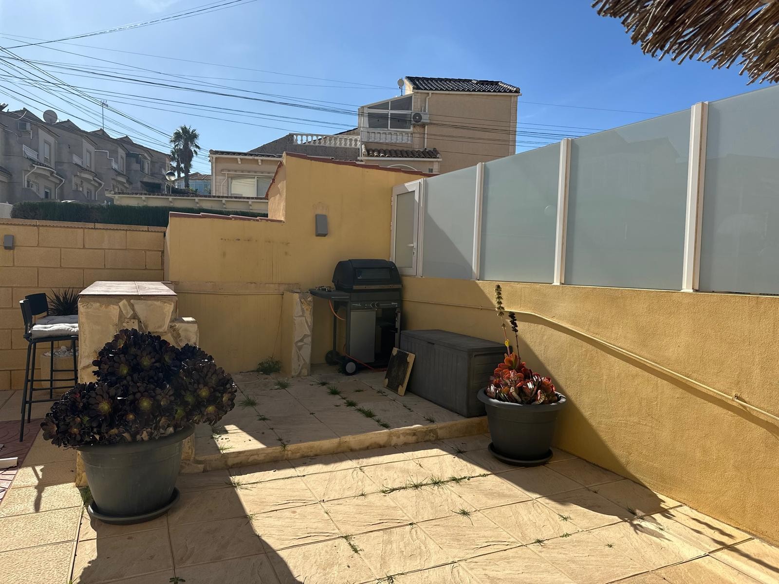 o_1im4tlflk19qn2hrm5v1gso1ojt27