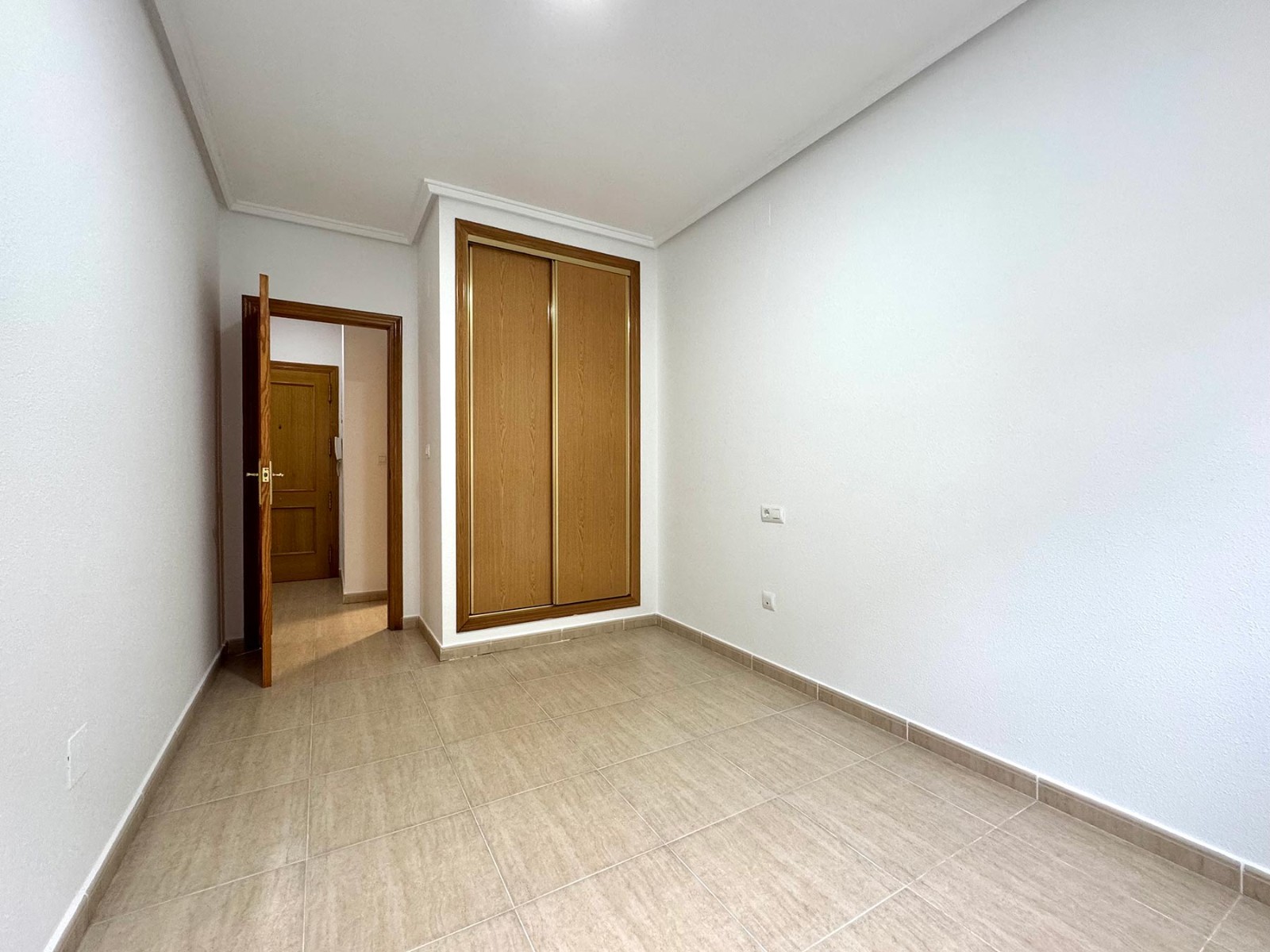 o_1im85677bh3d1gj3om8jb61fkh22