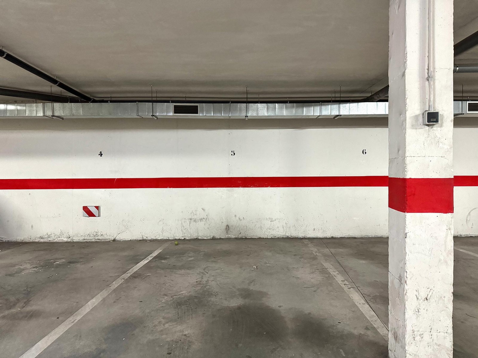 o_1im85677c1c0e1bhr111112qdhf22c