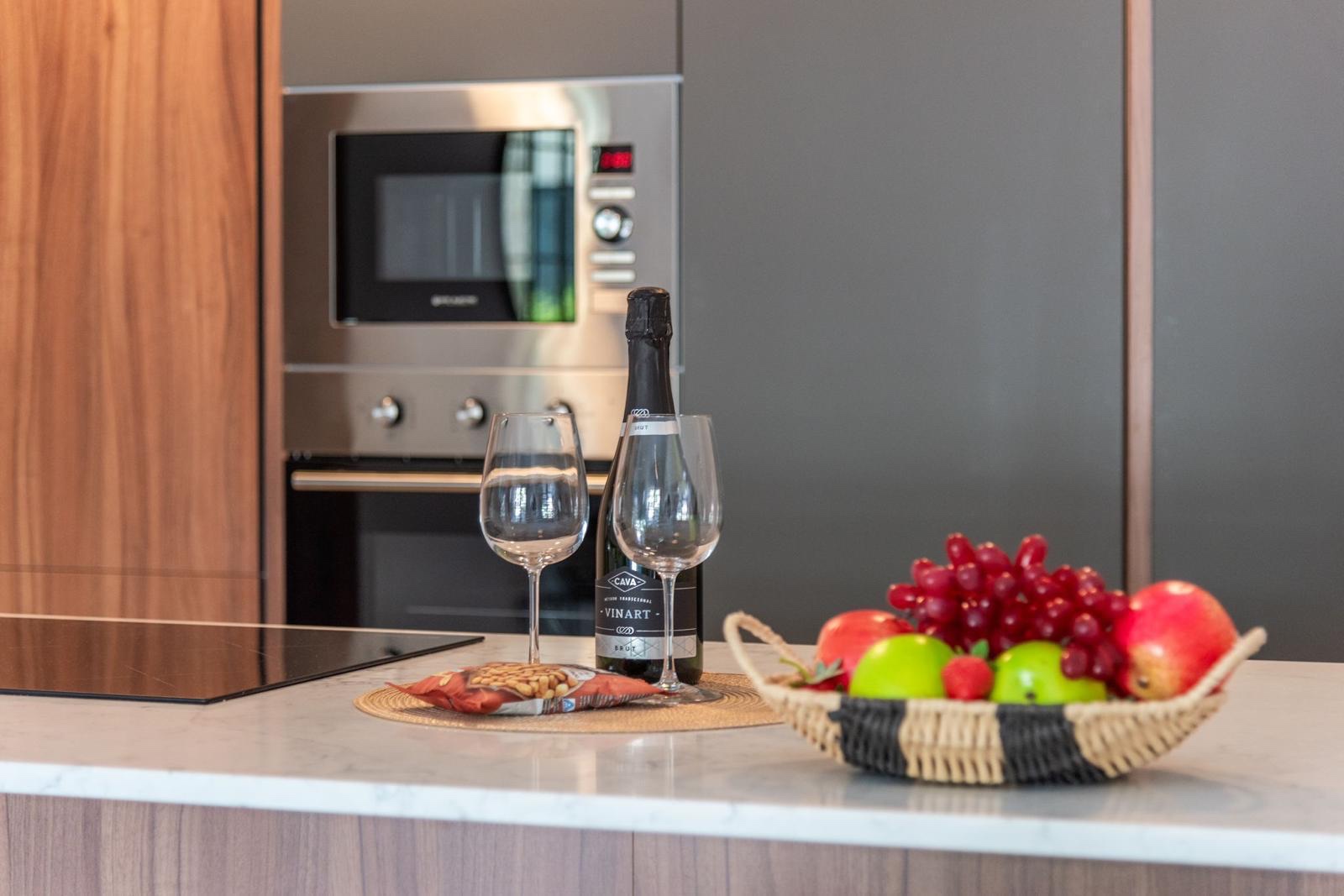 o_1imnjef3t1in11hhas8gccd1khm3r