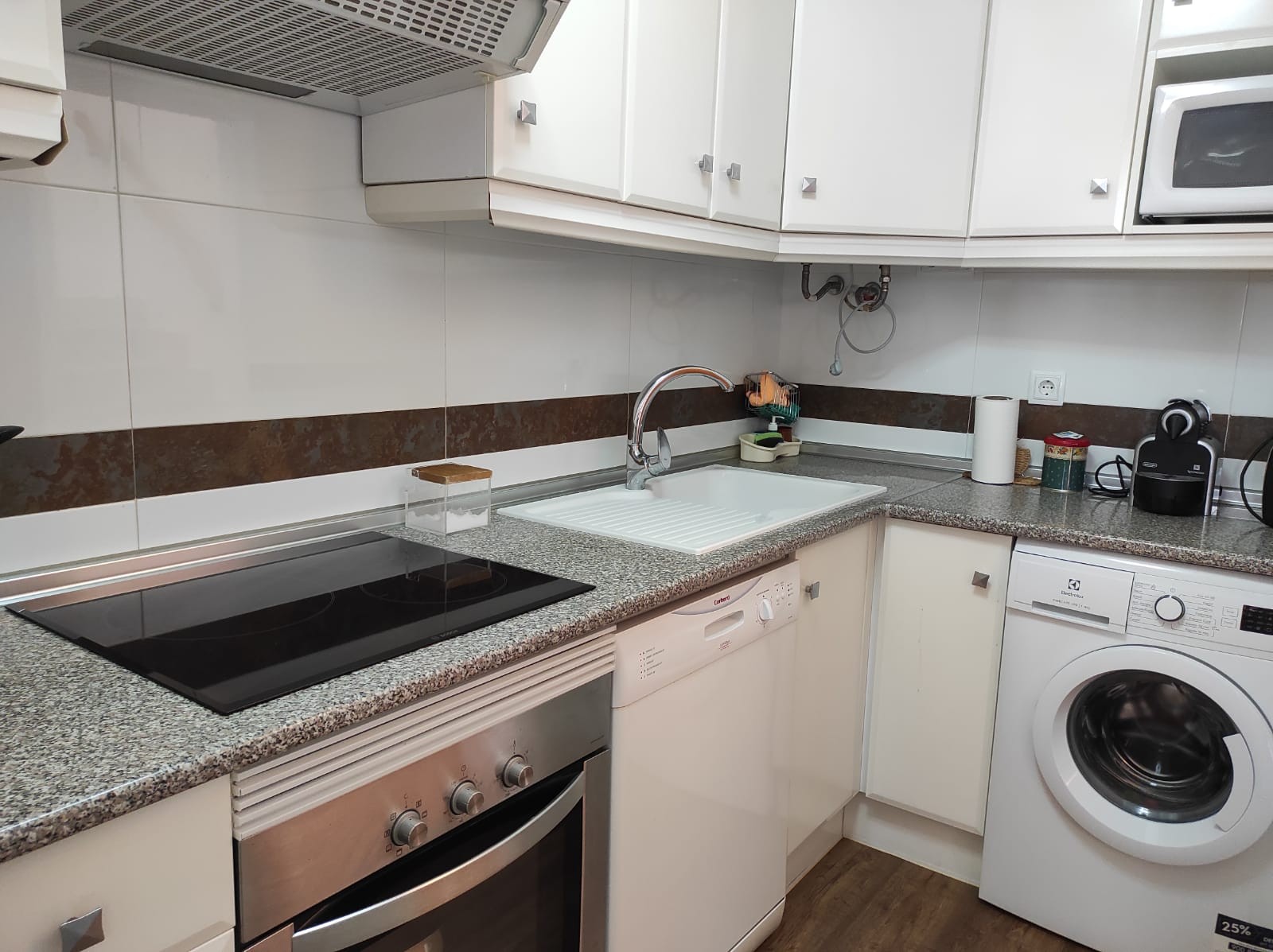 o_1imt49b5418qc1amaap21ml5p9827