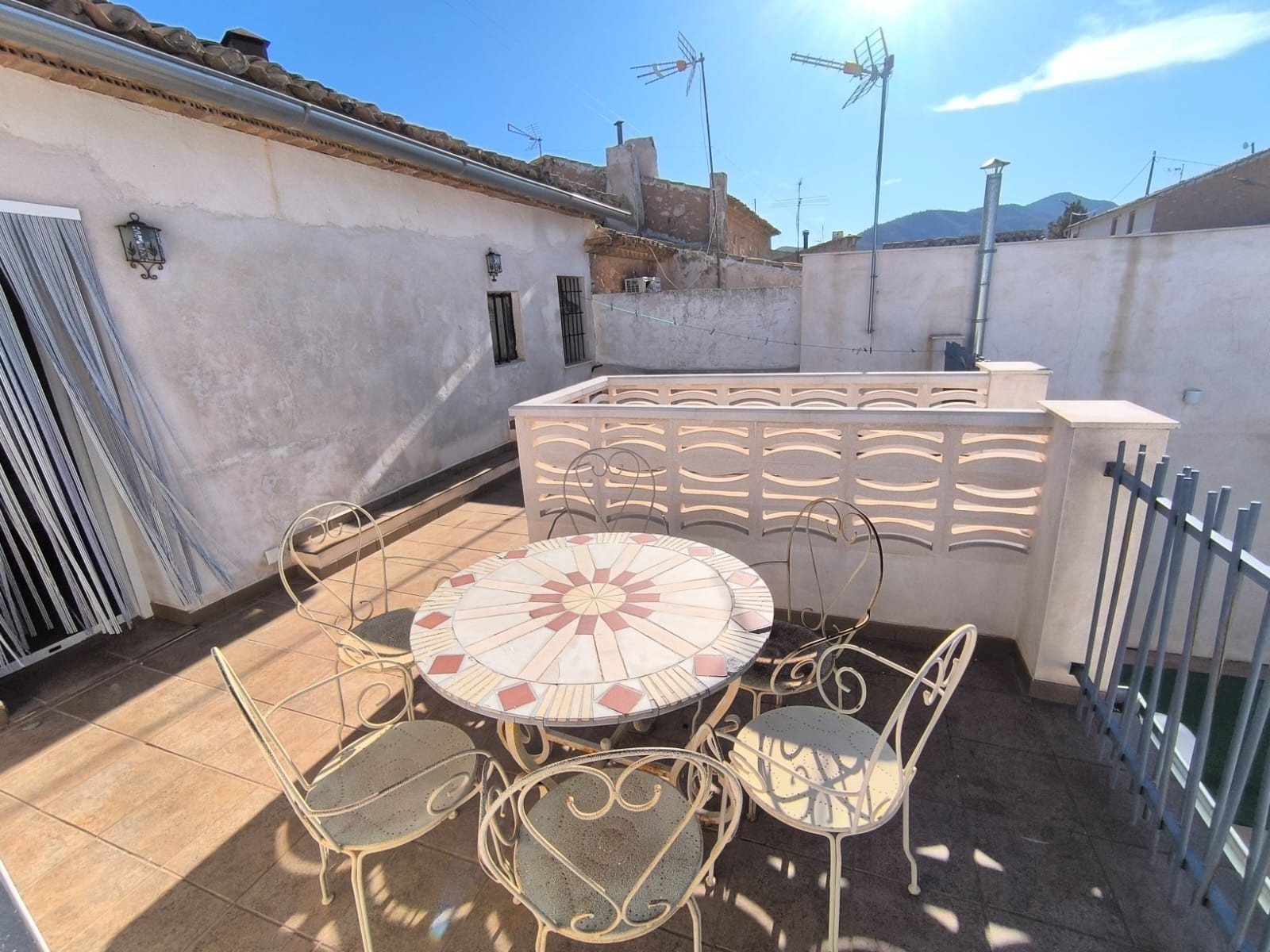 o_1inmf02b2pd818lmsp51b7svll2e