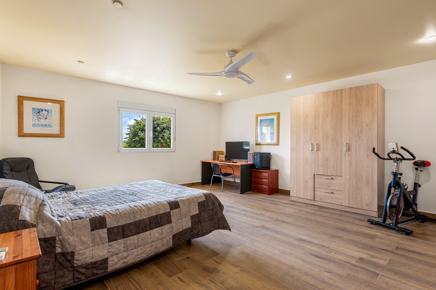 o_1inuclv1k1q4blb7hm11l8npom3b