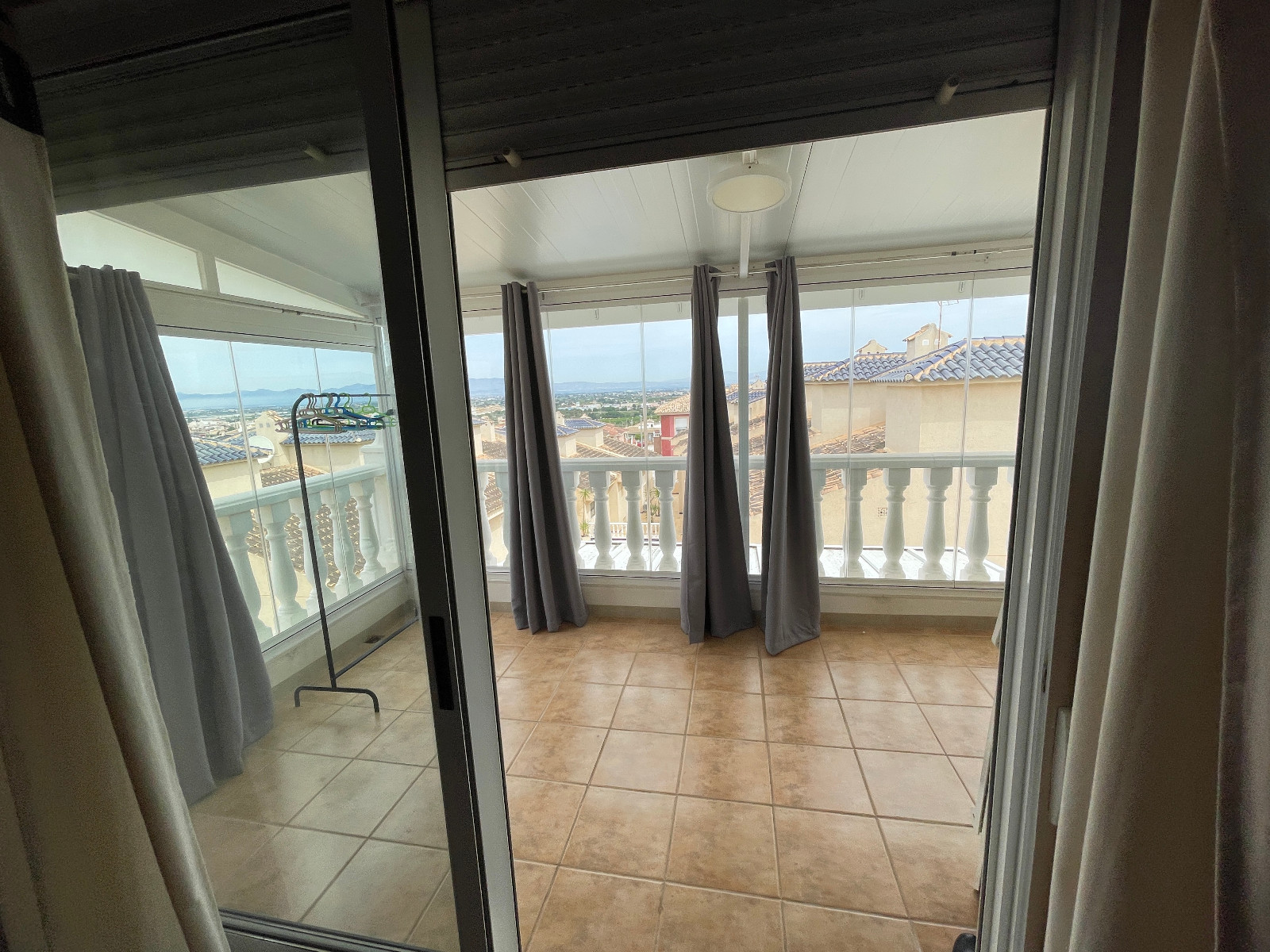 o_1ipmjg65512al181crkloiq13vq2i