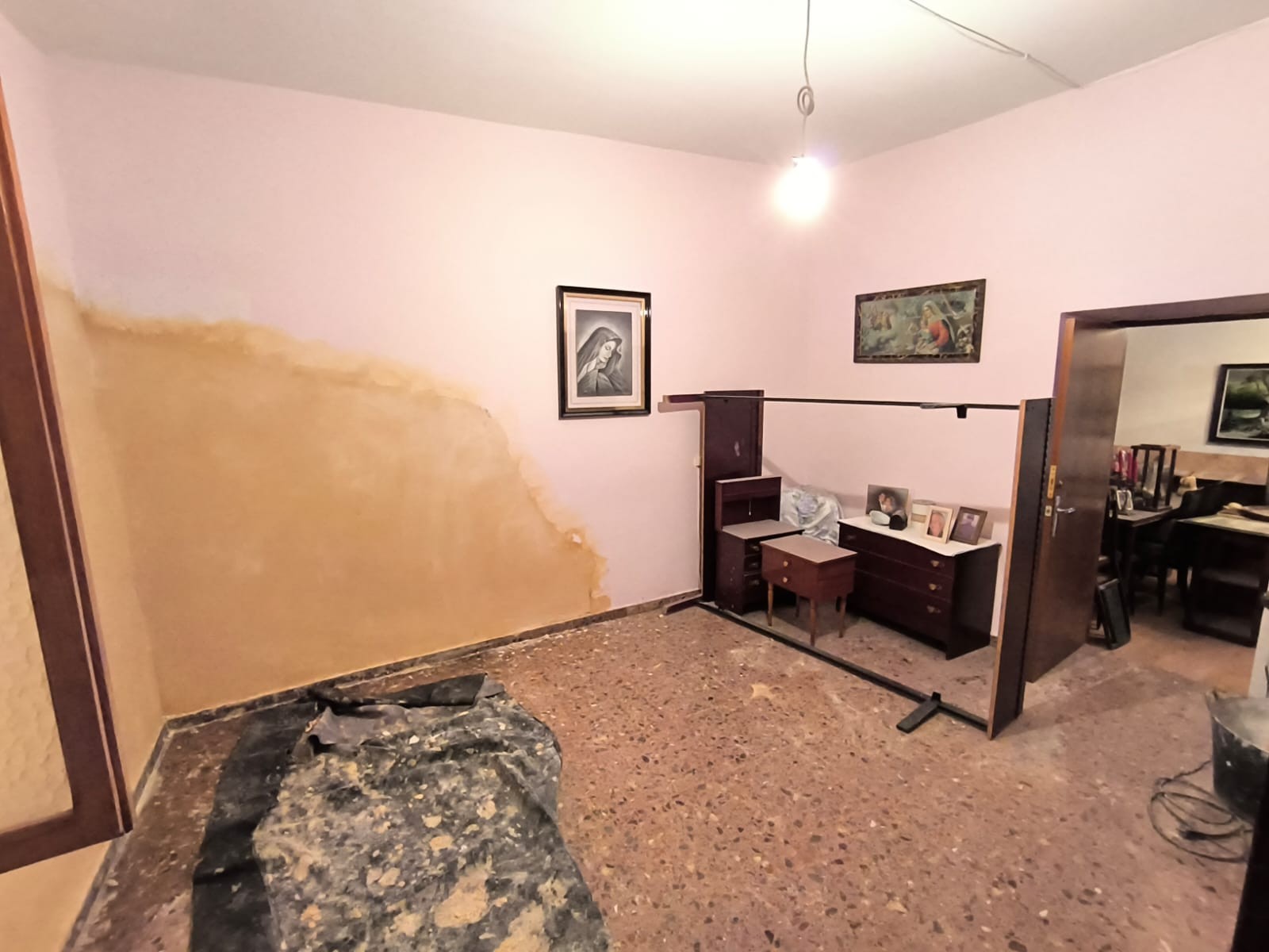 o_1is1jh8151cdj1svf11pk1qqfp92f