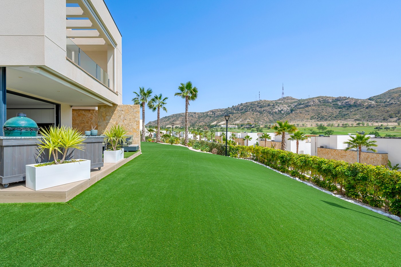 o_1its359h71o1g08lbi17i39sc30