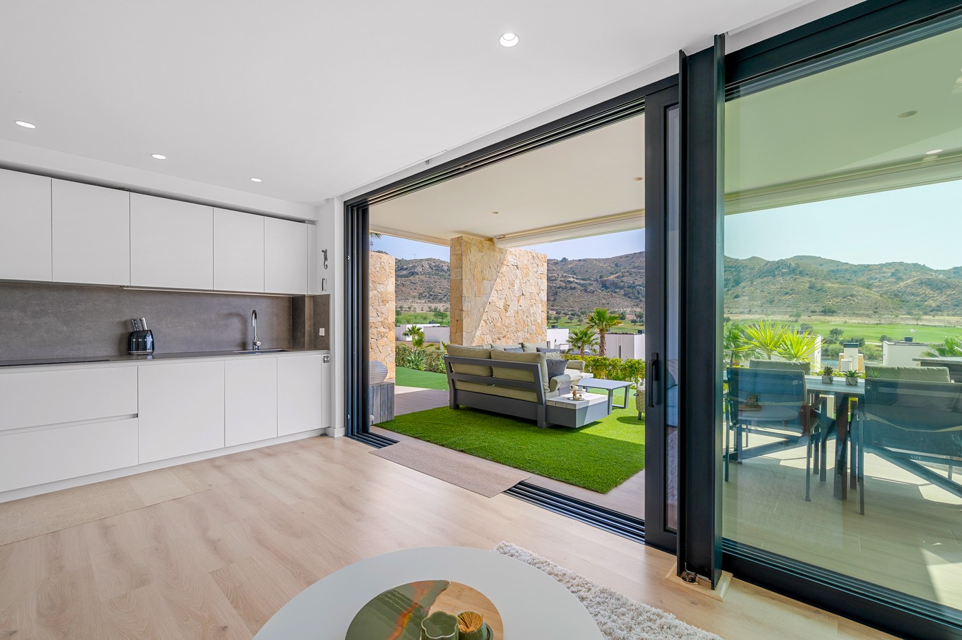 o_1its359h740c19f1buri9t1t0l3k