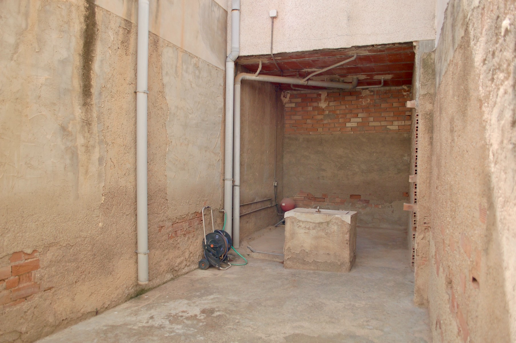 o_1iv5joncv14i41jiq18thooh2a0sd