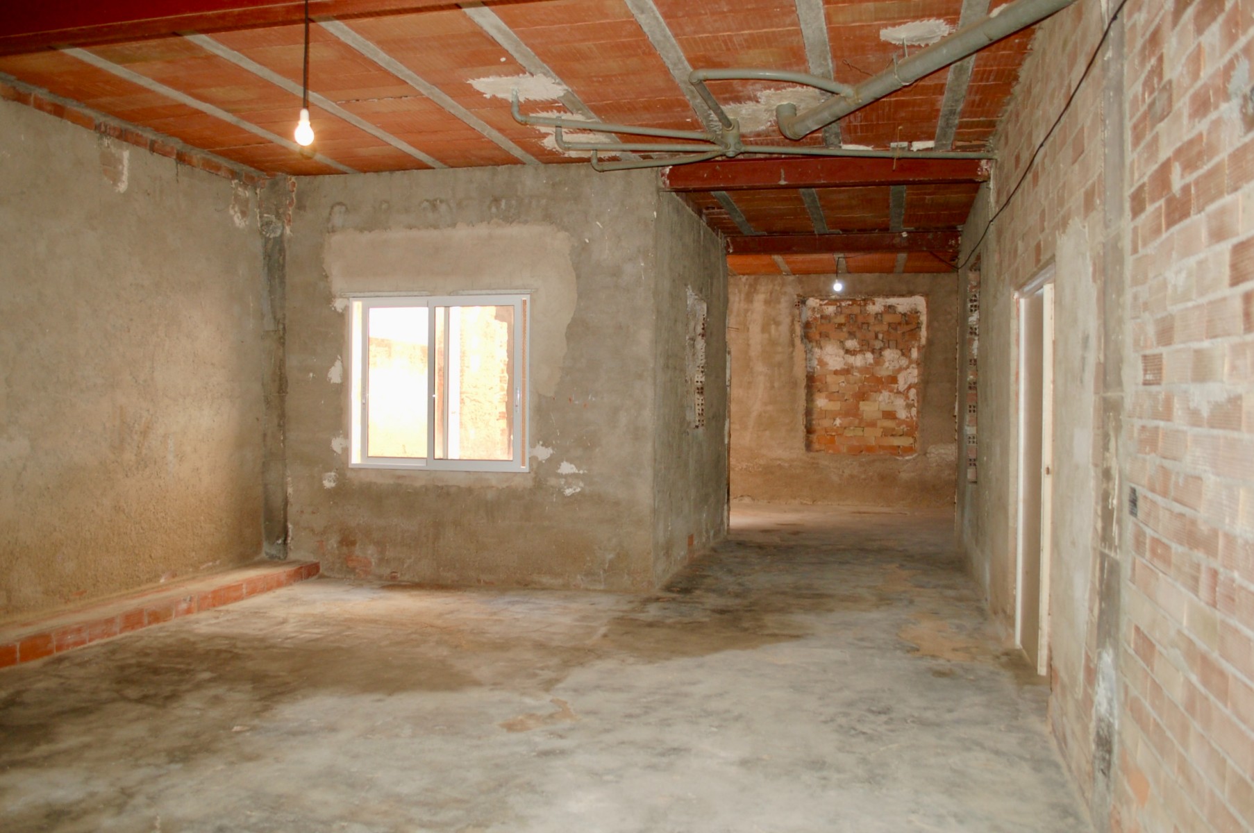 o_1iv5joncv1h1perqf85ki1101vs5