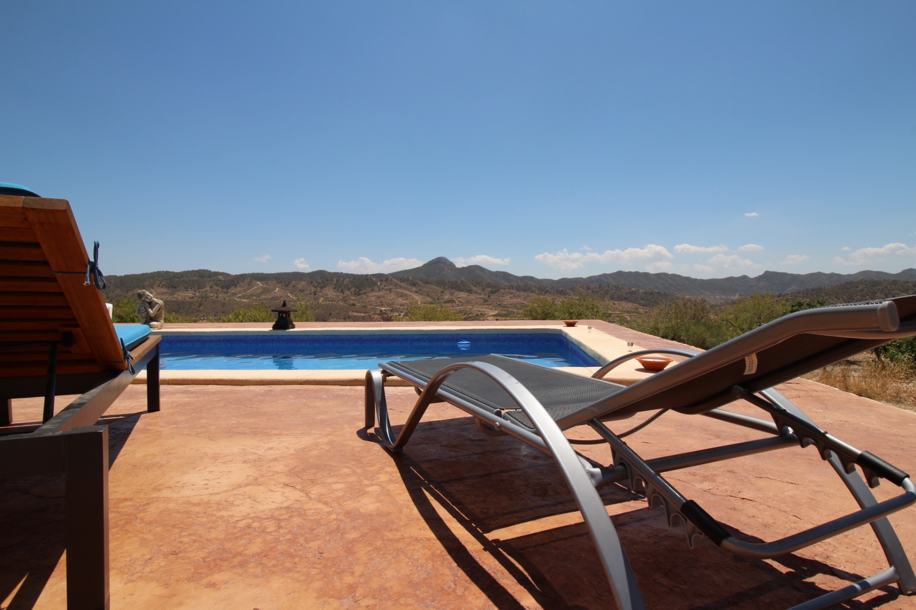 o_1j01j540pq0mo9v3bo56c1qs152