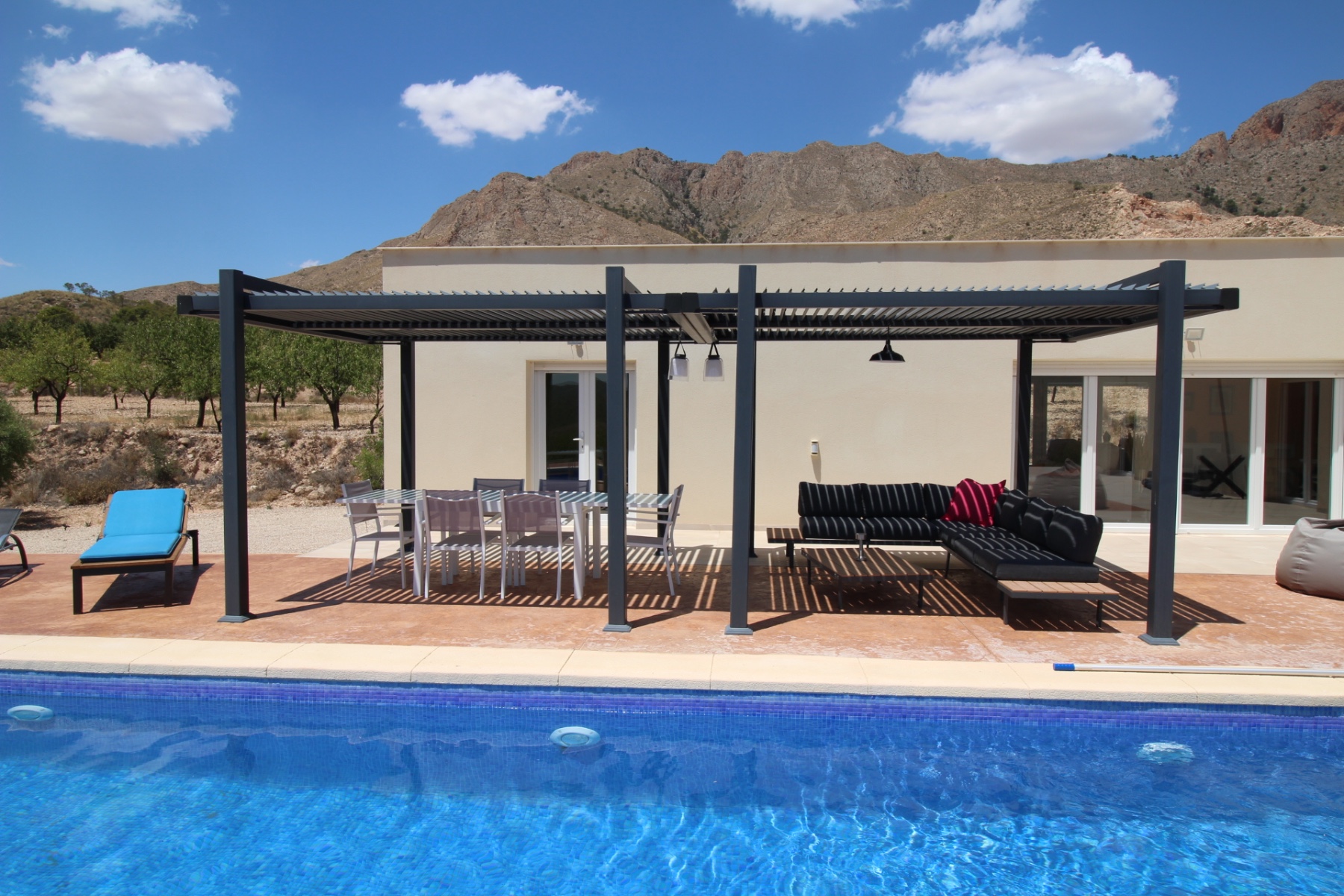 o_1j01j540qd8q1b331km64d2hvh5p