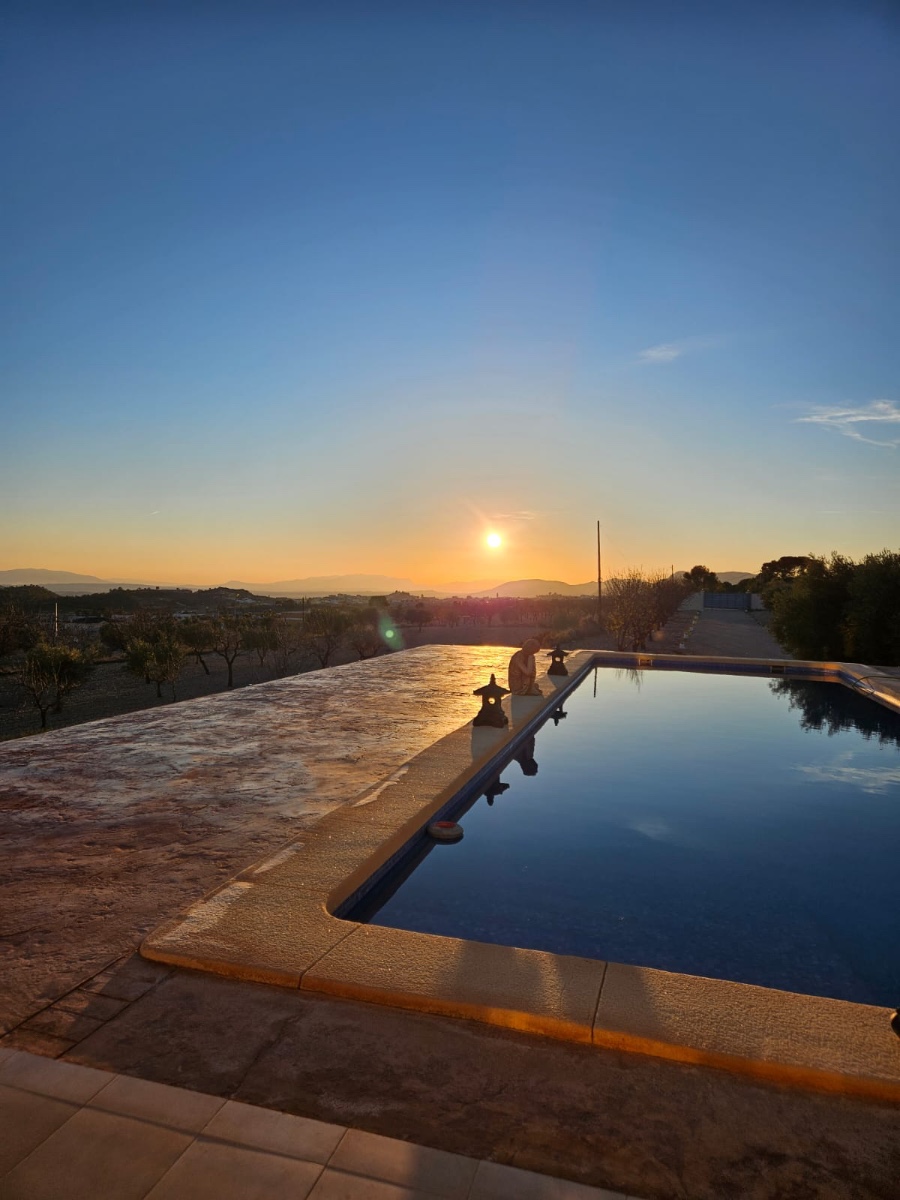 o_1j01lvnug1cb81dqt1bi4lbb10fa1o