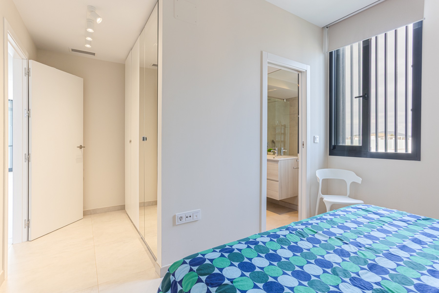 o_1j09q5tnm1um6hd31j7bang1ku23a