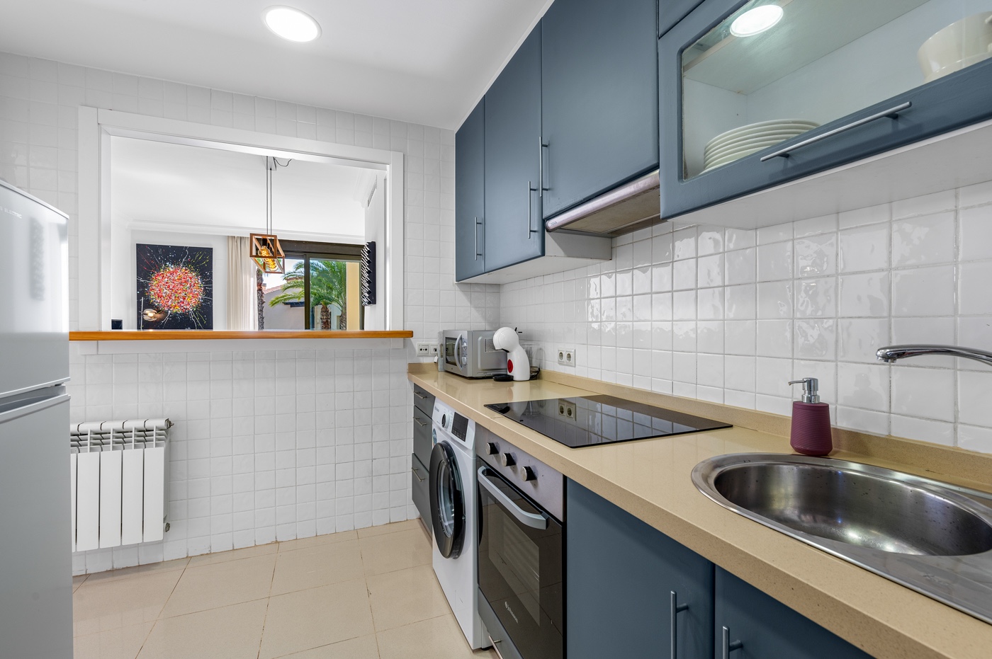 o_1j1ovaqu0107uoi8ea1r6k2vb35