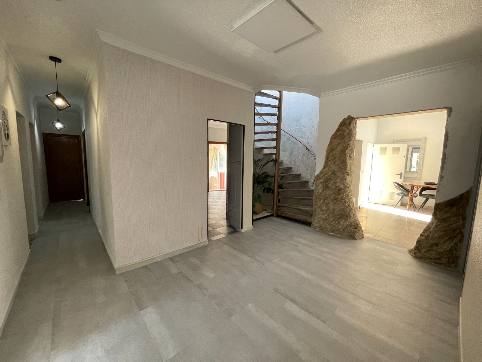 o_1j4790ojtcq719fs1gj6ifjmhs2a