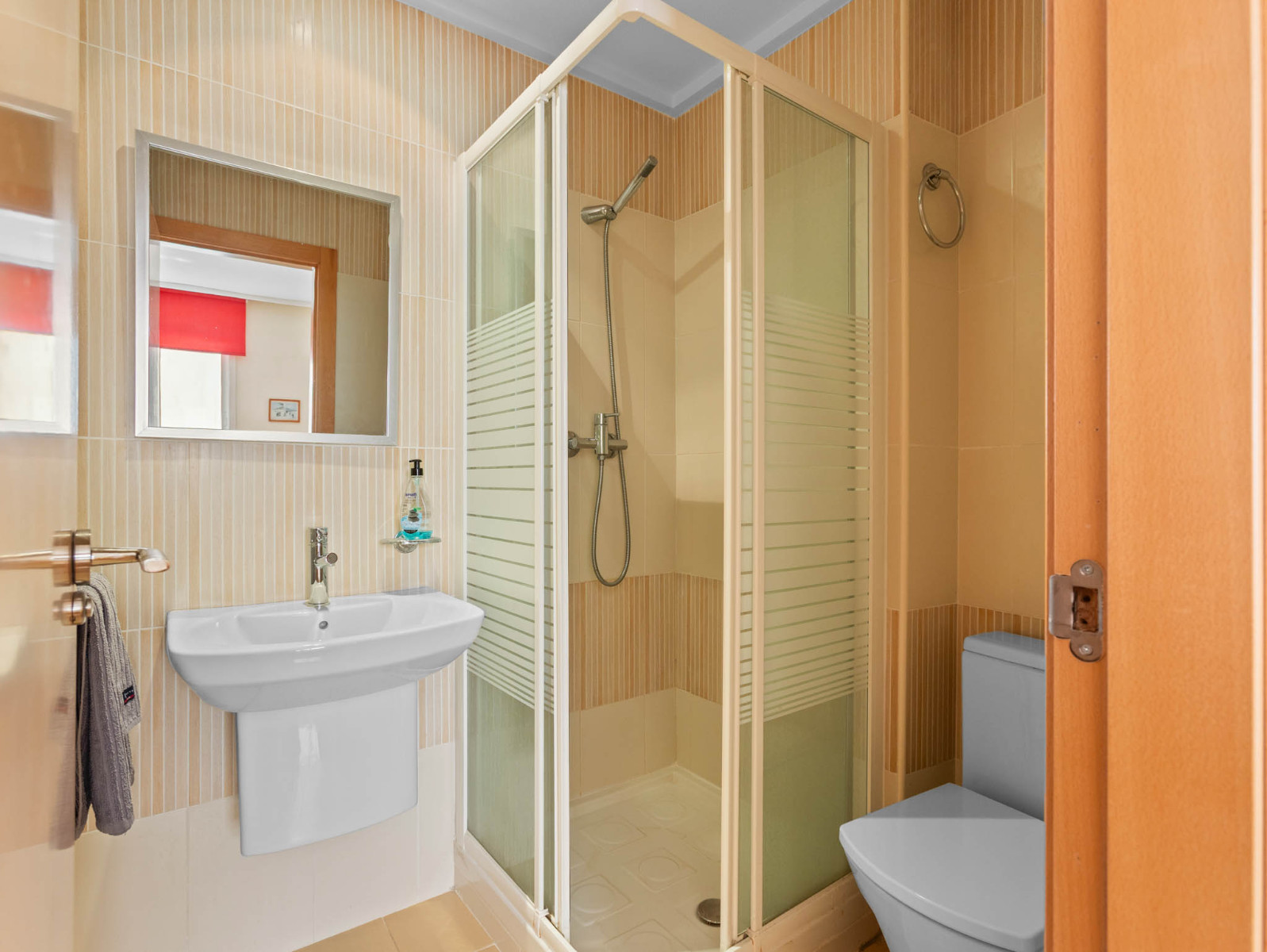 o_1j4mppfdfimdhojcqr1fjgse62a