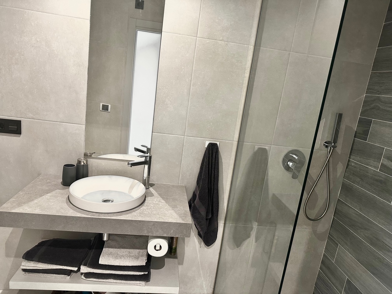 penthouse-el-raso-mss-5184-3