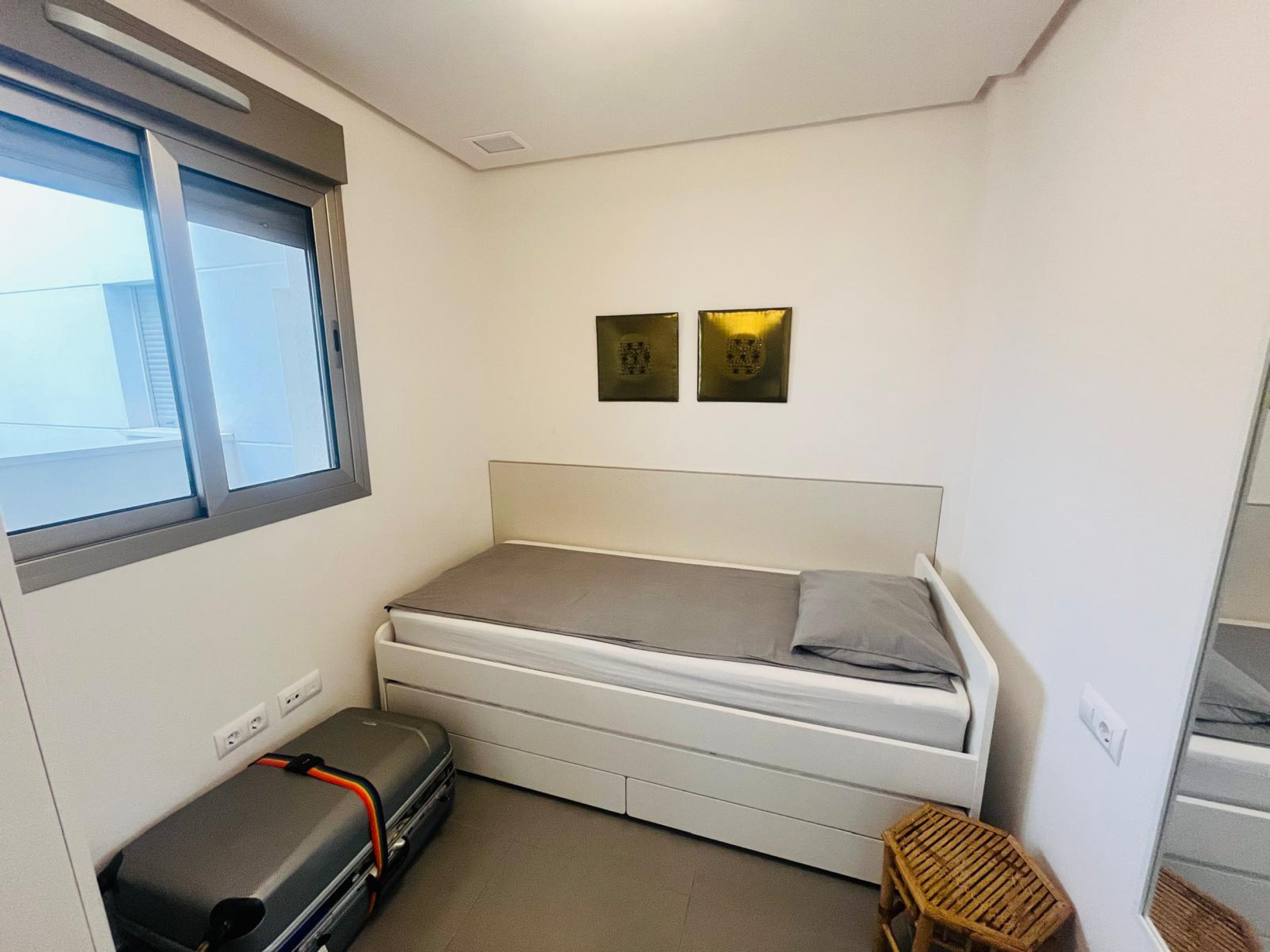 property_attachment_1bkgux6m7l_20250319112023