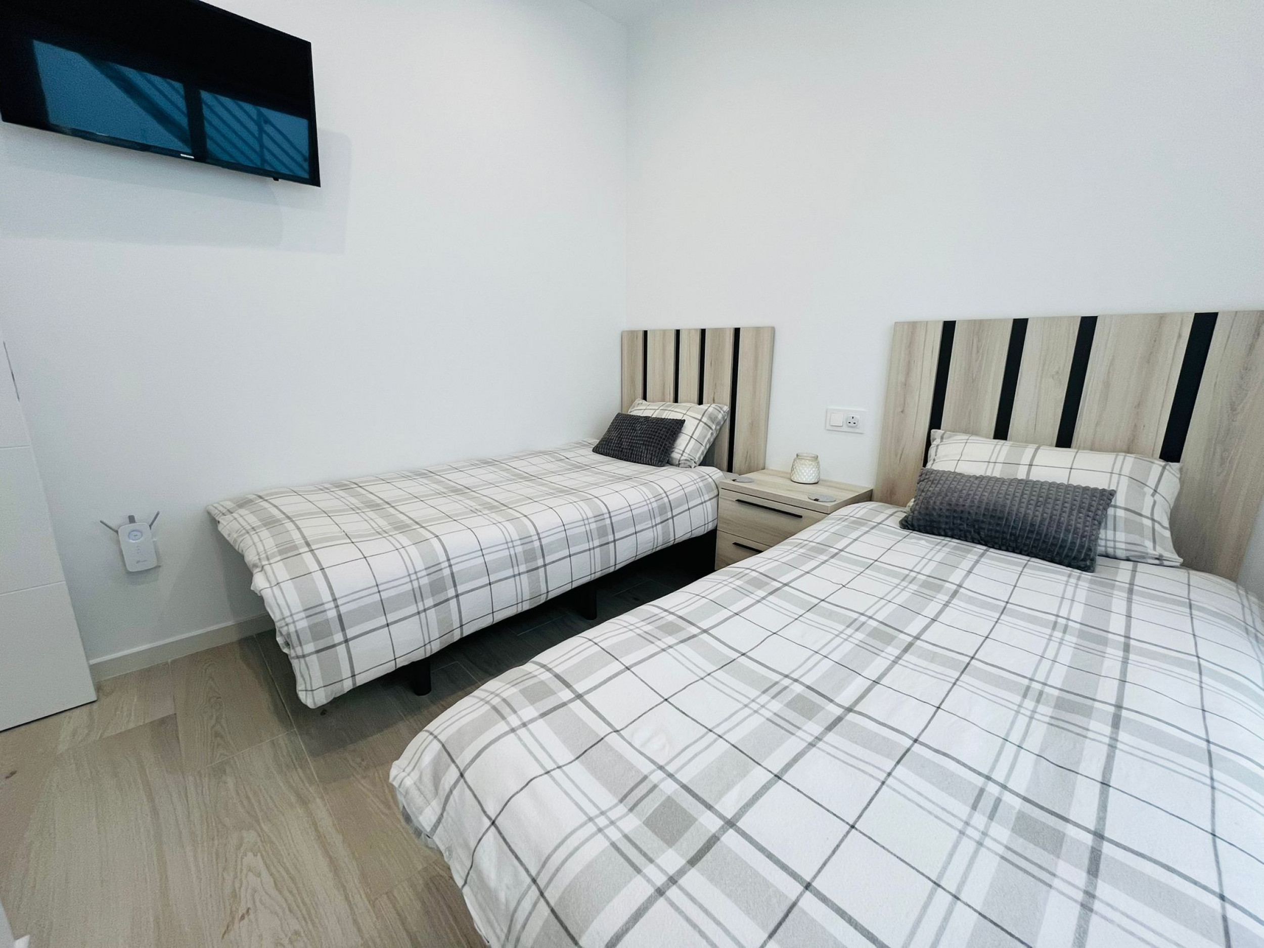 property_attachment_1pxsdwgeaj_20250819010458