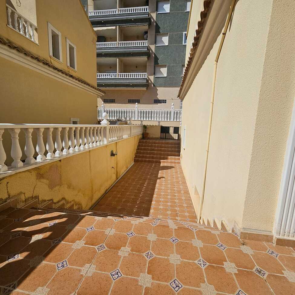 villa-guardamar-del-segura-sp0002-3