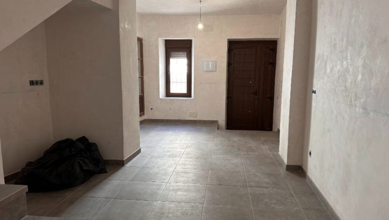 100270-village-house-for-sale-in-alora-53330005-large