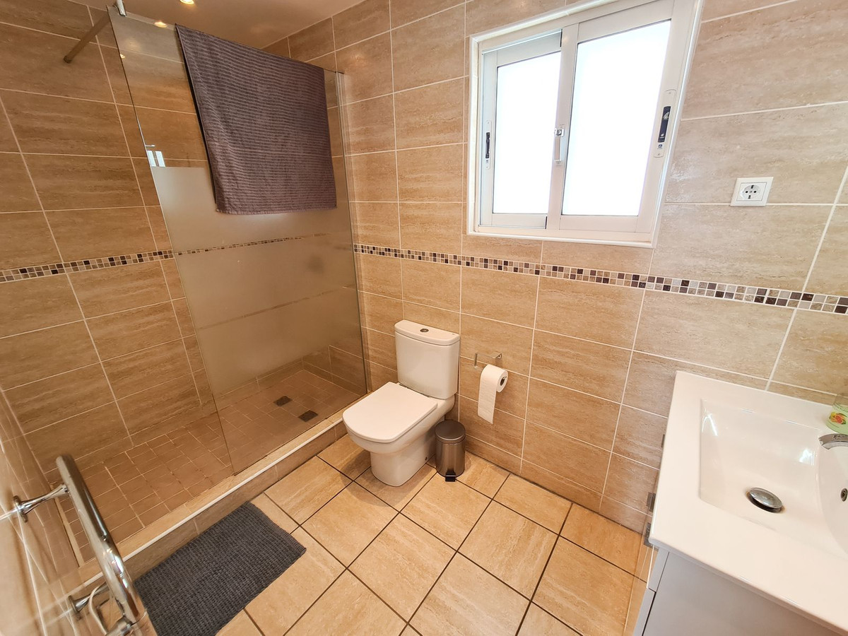 14-d70dc3102c00d7be0e872dfe1c1f86d7