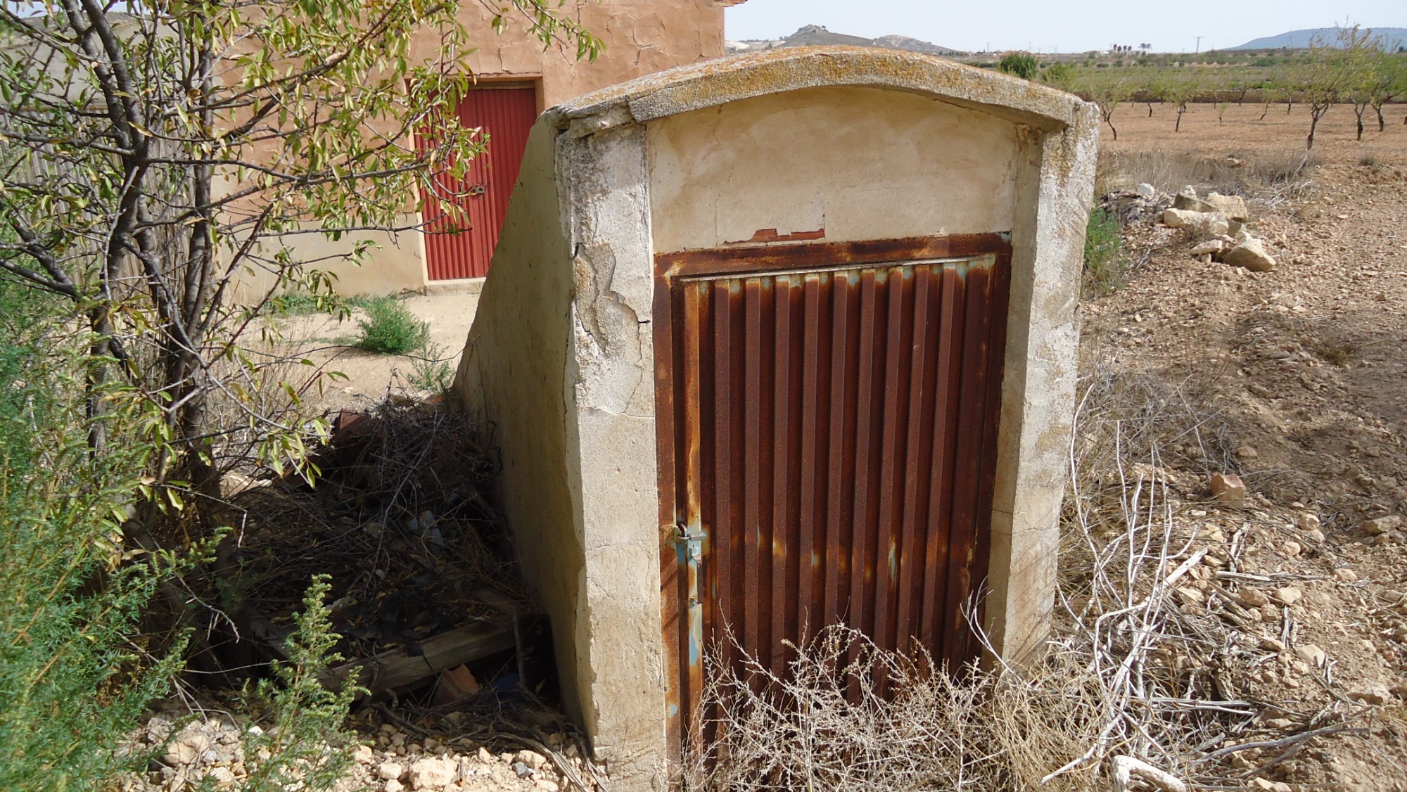 o_1iad2d93g11j7m111mrakr8r3s23