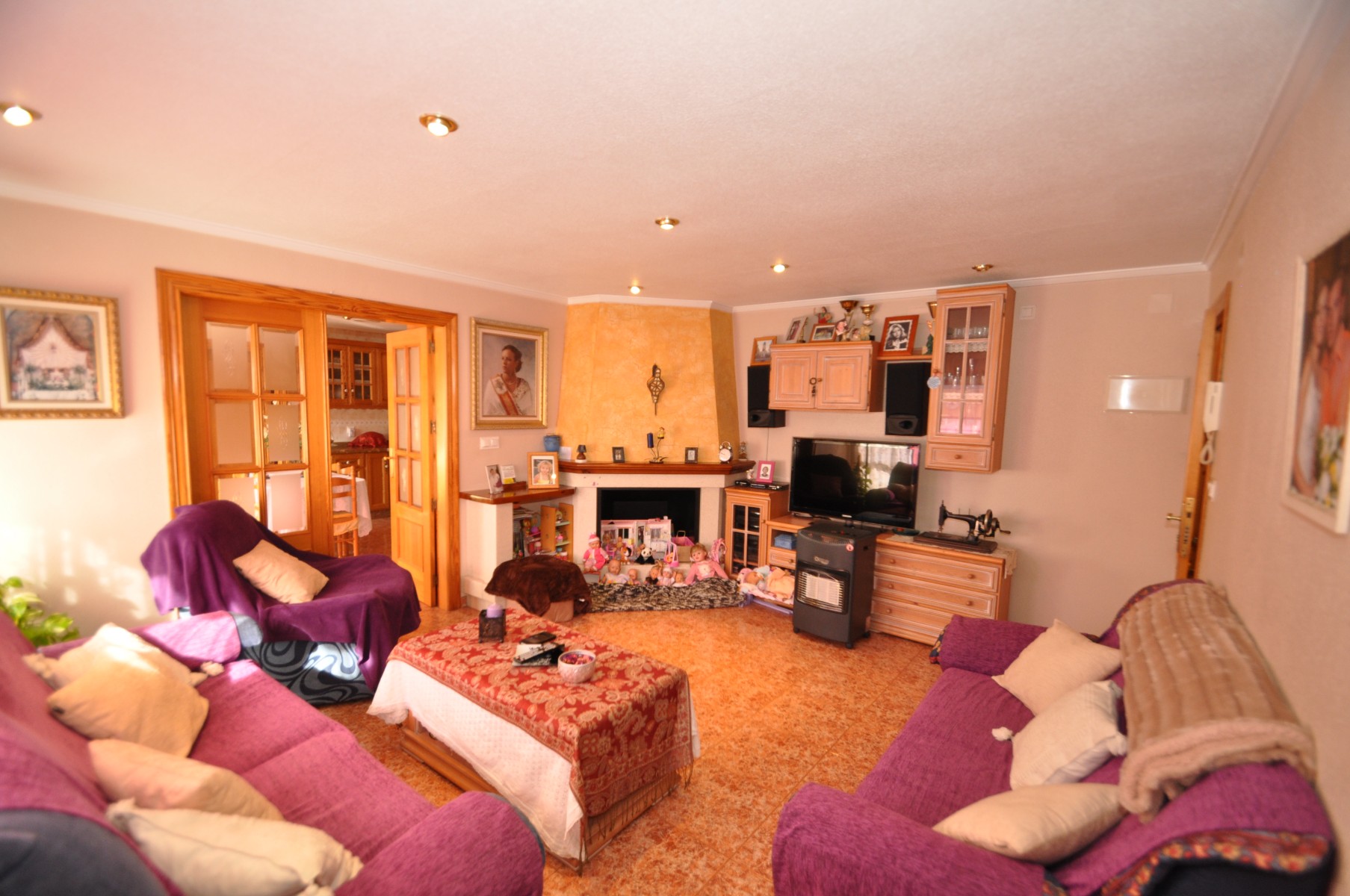 o_1c8klaavb153st11uq12csl402n