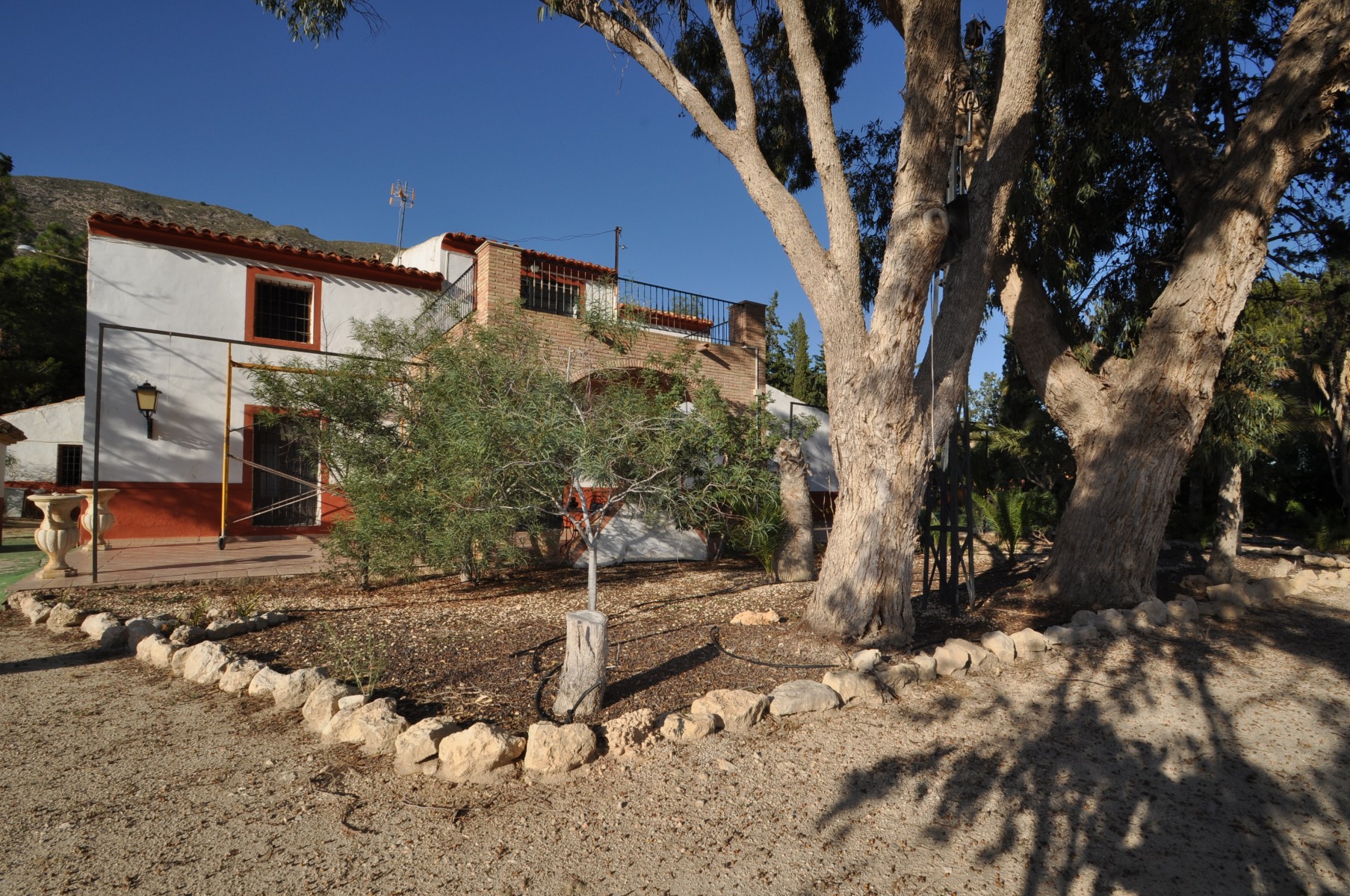 o_1cpc2avmc3q21n8lh6ckds1mfa2q