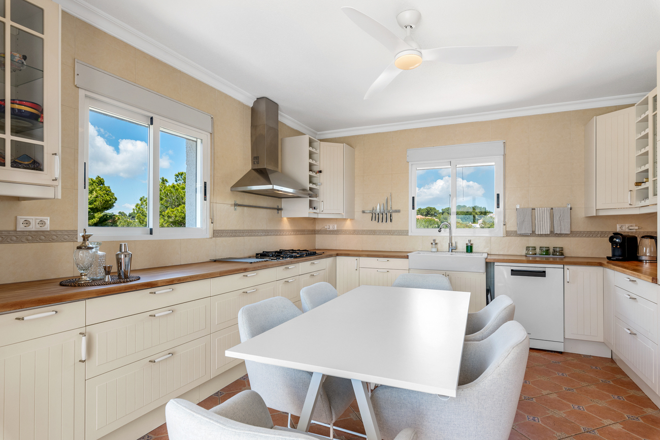villa-pinar-de-campoverde-yc9101-16